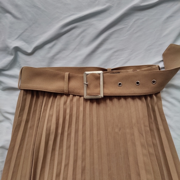WConcept Andersson Bell Lucy Belted Pleats Skirt Beige - Picture 6 of 8